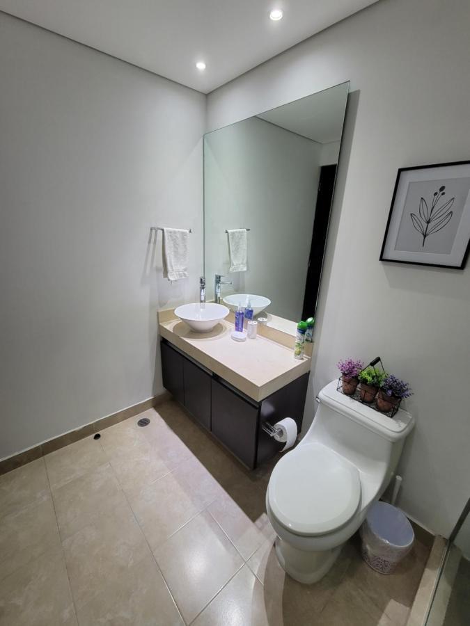 Apartamento De 2 Habitaciones Junto Al Wtc Kota Meksiko Bagian luar foto
